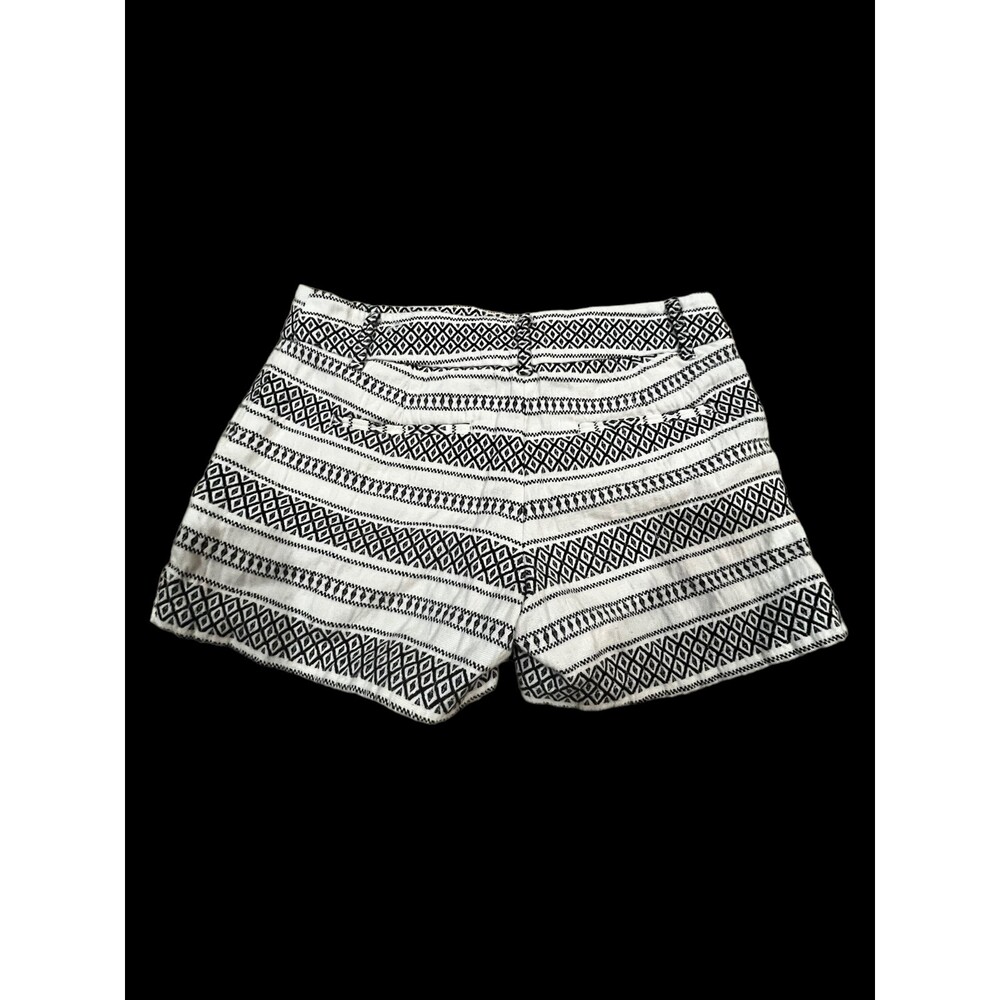 5/$15 ANN TAYLOR LOFT SHORTS, SIZE 00, BLACK AND CREAM COLOR